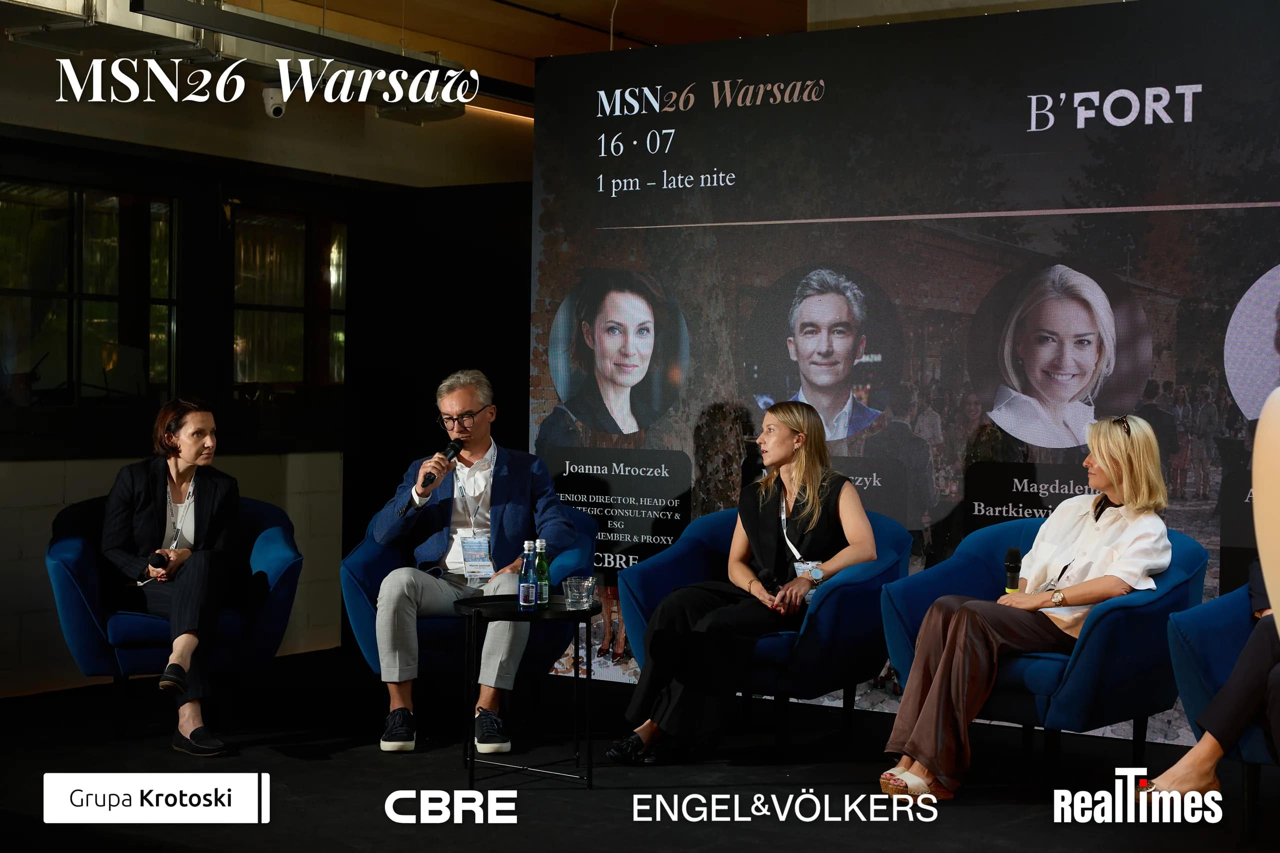 Mid-Summer Night 2026 at B'Fort, Warsaw: wide four-seat stage panel, daytime
