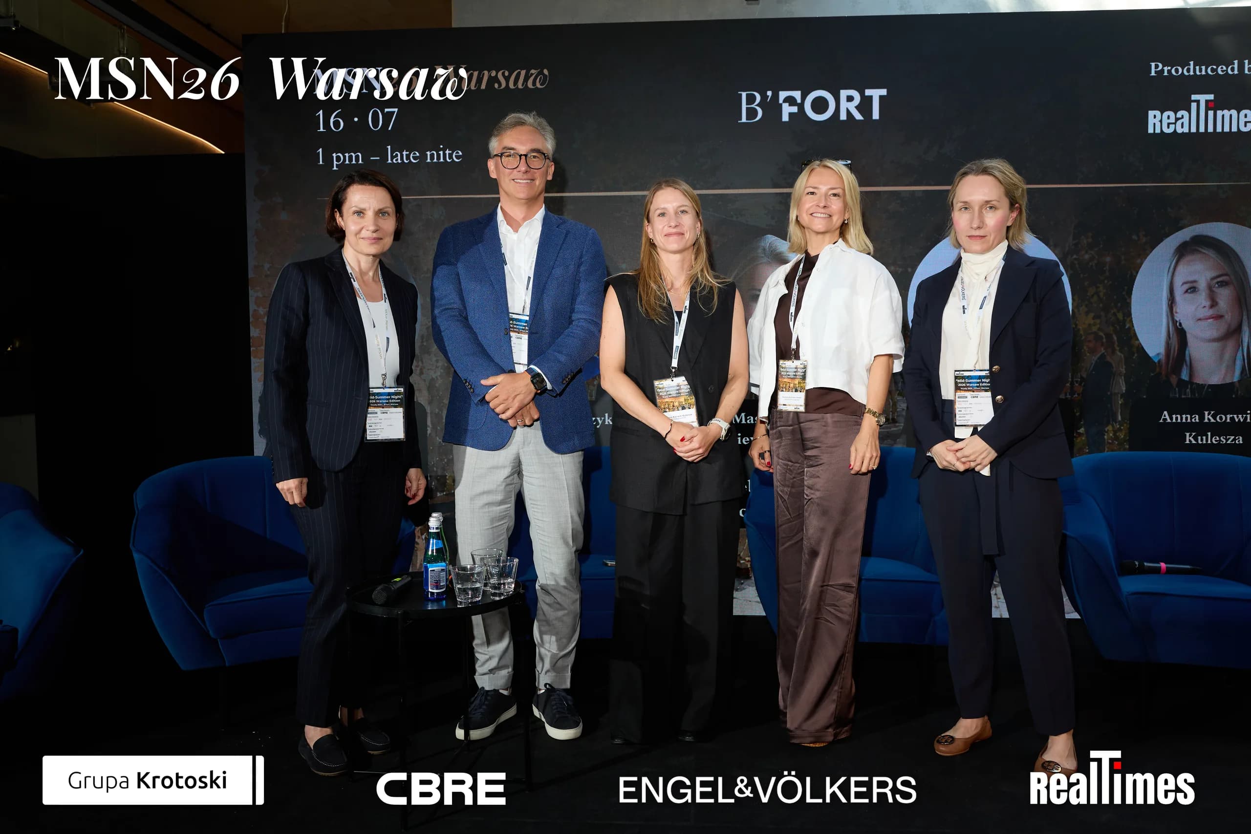 Mid-Summer Night 2026 at B'Fort, Warsaw: panelists handshake on stage, not awards