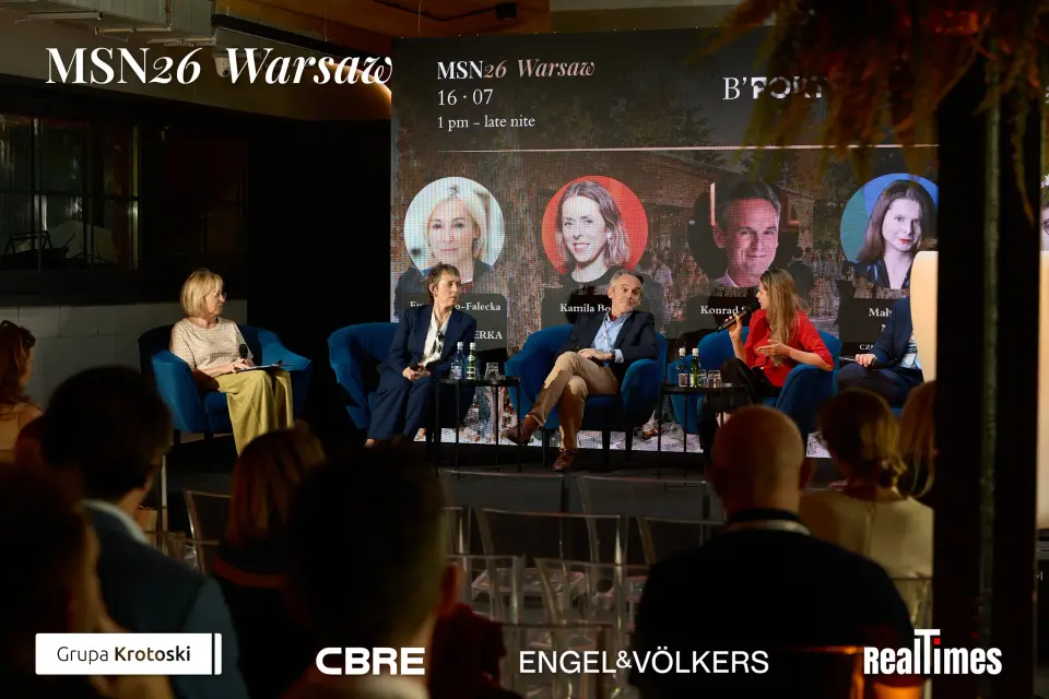 Mid-Summer Night 2026 at B'Fort, Warsaw: wide stage panel with audience