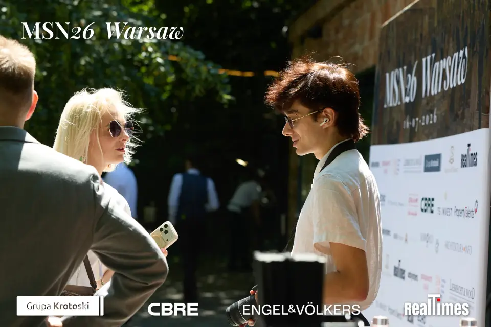 Mid-Summer Night 2026 at B'Fort, Warsaw: networking by photo wall backdrop