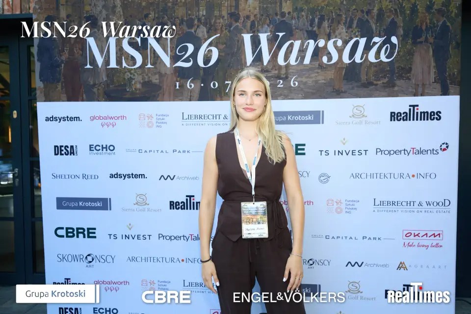 Mid-Summer Night 2026 at B'Fort, Warsaw: woman posing at sponsor photowall